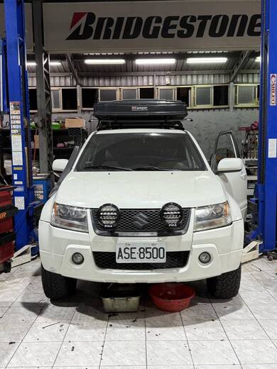 SUZUKI GRAND VITARA PIAA 輔助燈實裝案例 C026