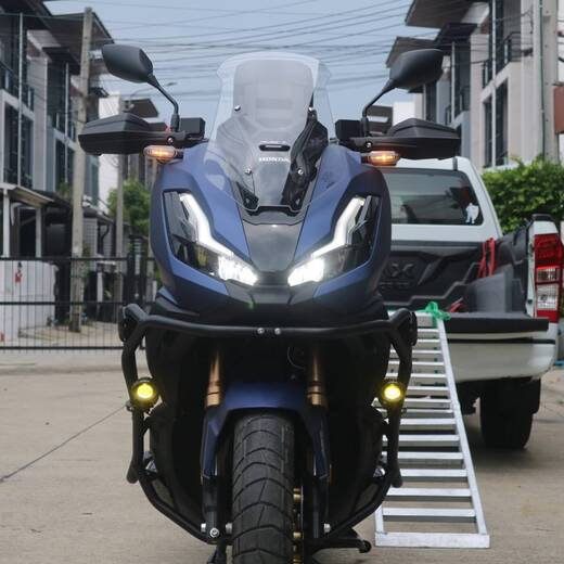 HONDA ADV350 PIAA 輔助燈實裝案例 C050