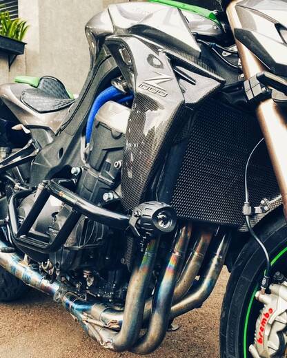 KAWASAKI Z1000 PIAA 輔助燈實裝案例 C067